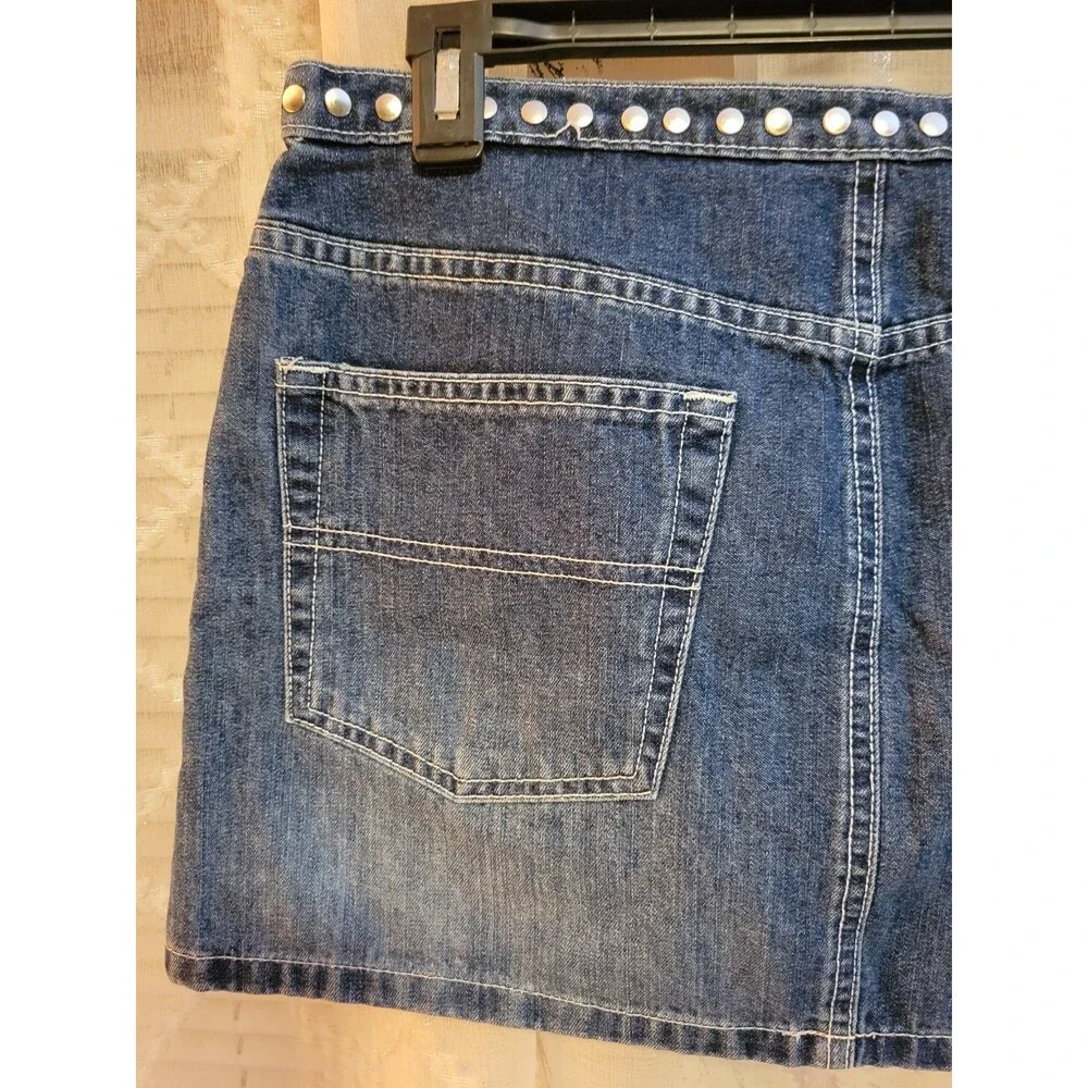Studded Denim Jean Mini Skirt Women’s 9/10 Ralph Lauren Punk Metal Edgy Rock - Picture 5 of 12